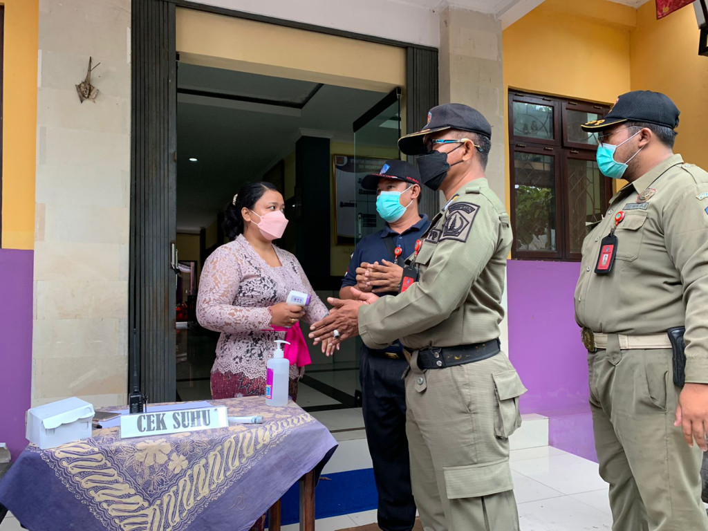 Kamis, 27 Januari 2022 - Giat Penegakan Prokes untuk Pengendalian Penyebaran Covid-19